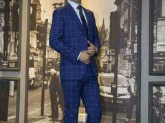 -尊卡诺高级西装礼服定制(江东中路店)