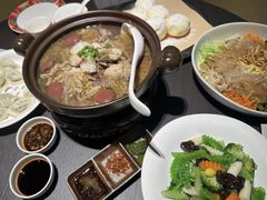 -那家老院子东北菜·饺子·小鸡炖蘑菇(艳华街店)