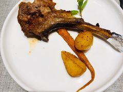 -小广寒电影艺术餐厅(小广寒经三路店)