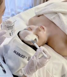 -黎蓓露·徒手骨雕蛋白抗衰·调肤管理