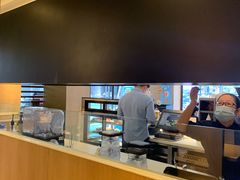 -麦当劳(新华路步步高店)