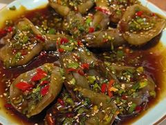 -嗨辣小聚·盘锦河蟹·海鲜烧烤龙虾(盘锦十年好店)
