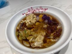 -渝是乎酸菜鱼·川渝小炒(新世界百货望京店)