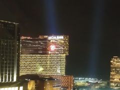 -影汇之星8字形摩天轮