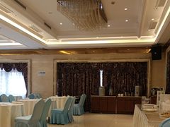 -沪华海鲜大酒楼(南汇店)