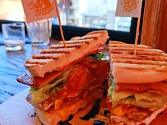 俱乐部贝果-Catch Bagel(芳草地店)