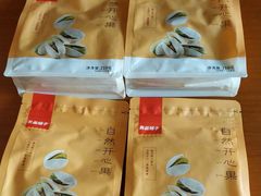 开心果-良品铺子(五角场万达店)