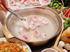 -烹然四季椰子鸡火锅(姚家园万象汇店)