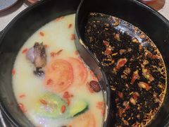 -钢管厂五区小郡肝串串香火锅(梅川路店)