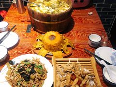 -满堂春特色餐馆