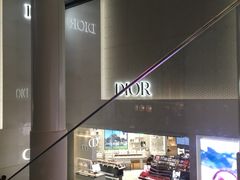 -Dior迪奥(上海世茂广场店)