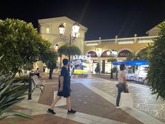 -佛罗伦萨小镇广佛名品奥特莱斯(疏港路店)