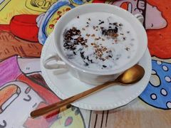 桂花椰香紫米桃胶羹-甜心妈妈·榴莲星级糖水(北京路总店)