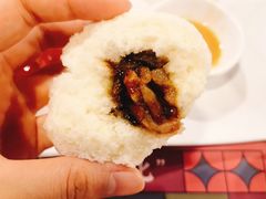 蜜汁叉烧包-点都德(大茶楼店)