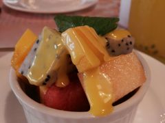 -樱花里音乐餐吧·牛扒椰子鸡(东圃店)