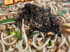 -正宗杨记普洱酸醋米线(总店)