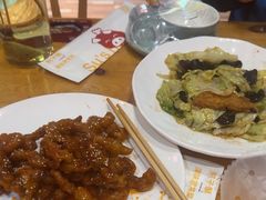 -肘子酥·天津菜·特色捞面(德云社店)
