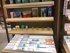 -吴良材眼镜(美罗城店)