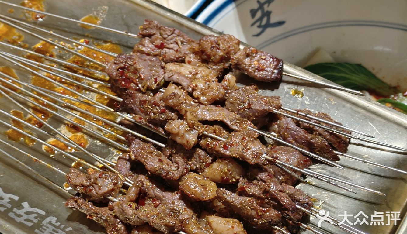 油泼面配咖啡☕简直聊咋咧！！