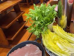 -沸炉重庆老火锅(军事博物馆店)