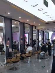 -藤野造型烫染·漂发