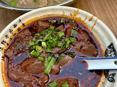 -杨三娘跷脚牛肉(羊子山西路店)