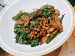 -老板很二(吉大店)