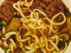 -康师傅私房牛肉面(马泉营奥莱店)