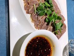 -清真·卡德尔大叔新疆主题餐厅(龙汇路店)