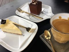 -UNI UNI(环亚凯瑟琳店)