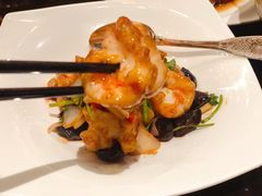 黑蒜大千虾球-北京四季酒店·采逸轩
