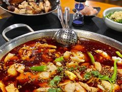 -小饕荟雅安贡椒鱼鲜馆(广福桥店)