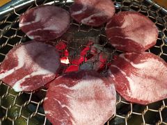 -老炉家木炭烤肉(长江国际店)