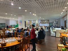 大堂-大草原清真饭庄(沙河店)