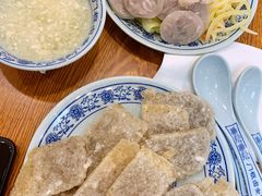 老北京炸灌肠-门框胡同百年卤煮(新街口店)