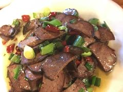 -富正毅三下锅·湘西韵味(天门山索道店)
