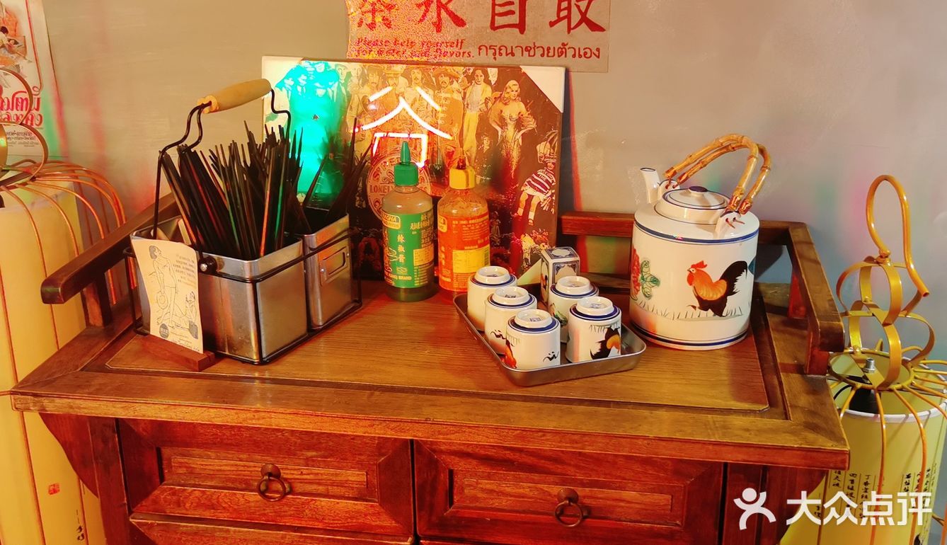 终于去打卡了曼谷里！ 一直约，都约不到，老板不是天天