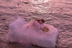 -巴黎婚纱摄影工作室