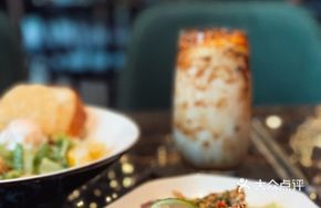 Thai Chili-Maize Fried Chicken Thighs