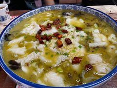 老坛酸菜鱼-鸡本无敌江湖菜(摩尔城店)