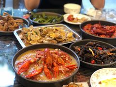 -去吃小龙虾·江湖菜·烧烤(南滨路店)