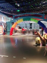 -点点梦想城(鑫苑都汇店)