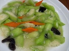 -驻海渔市(置信店)