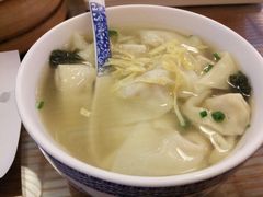-笑来喜馄饨小笼工坊店(湖滨街店)