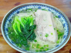 枫镇大肉面-枫镇面馆(寒山寺店)