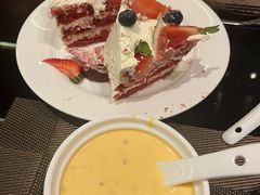 -大中华希尔顿酒店-念自助餐·嗨啤·小龙虾