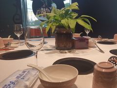 -泓炙颐凤鲜海鲜火锅料理(桐乡店)