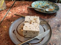 -BROWNSTONE布朗石西班牙餐厅(富城店)