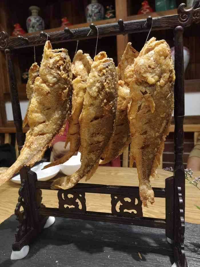 万绣园鱼鲜馆(健德门店)-"[薄荷]环境:不错,包间私密性很好 [.