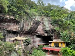 -广州莲花山旅游区